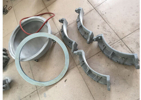 Versatile End Closure For Plastic Pipes Compatible With Various Hydrostatic Pressure And Bursting Testing Standards